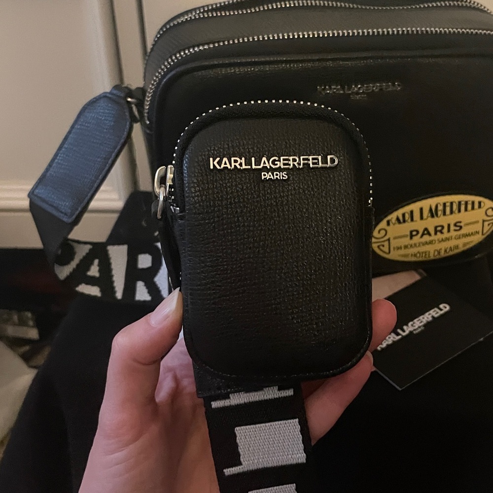NWT-Karl Lagerfeld Black Camera Bag - Picture 7 of 12
